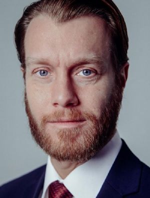 弗拉基米尔·伊万尼