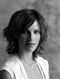 希拉里·斯万克