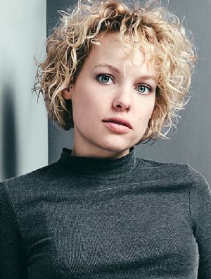 朱莉娅·弗朗茨·里希特